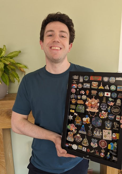 Enamel Pin Badge Collection Case, Wall-Mountable Shadow Box Display – Silverstar Pins