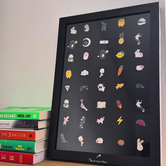 Enamel Pin Badge Display Case - unboxing - Silverstar Pins 